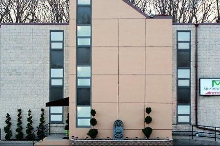 Meadowbrook Motor Lodge Джерико Экстерьер фото